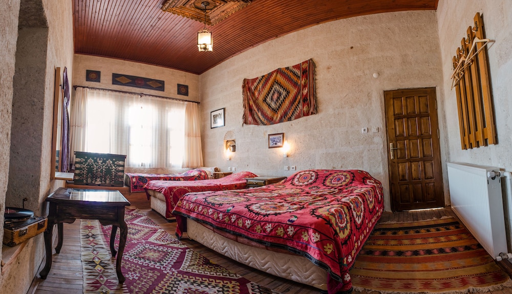Kirkit Hotel 13/50