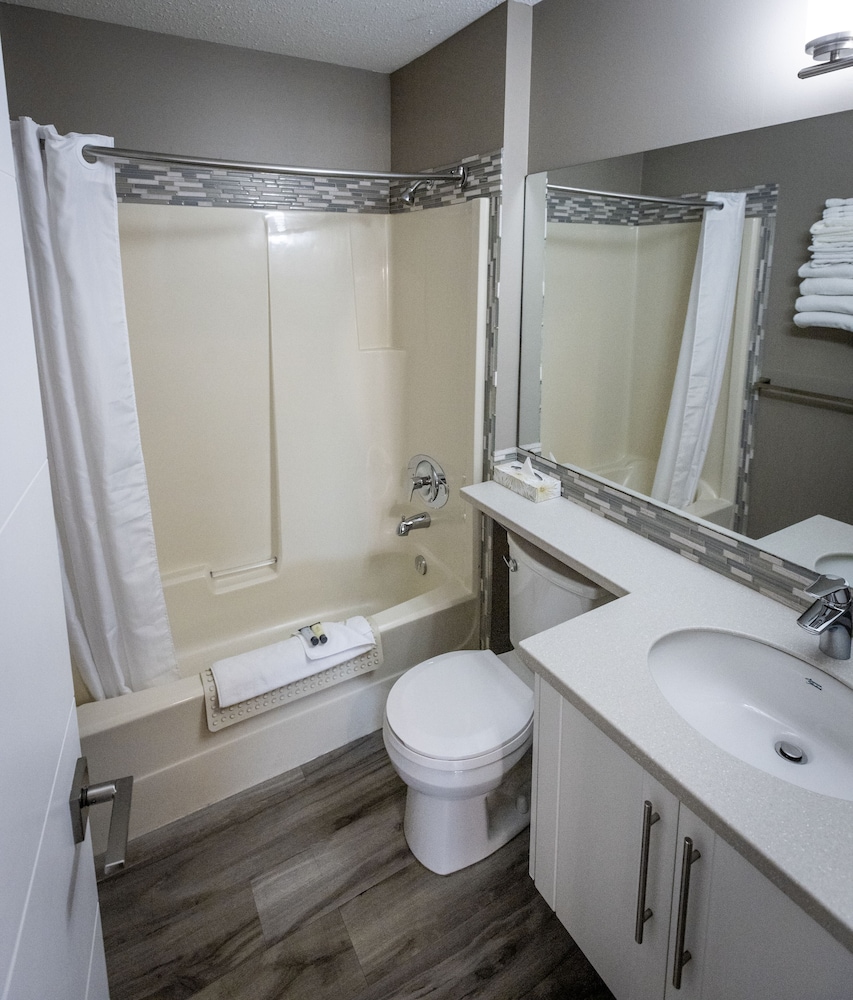 Siesta Suites 67/68