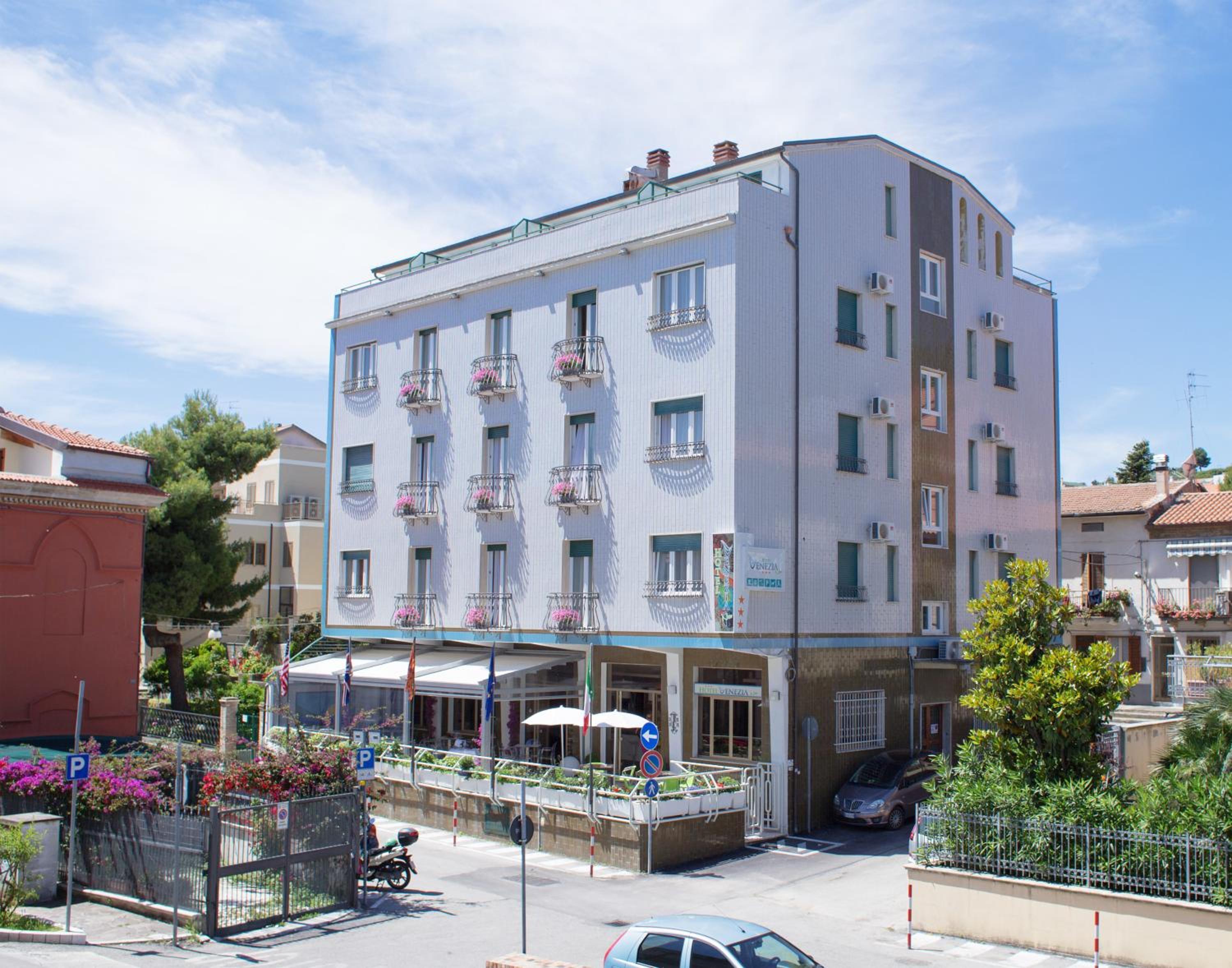 Hotel Venezia Vasto 2/50