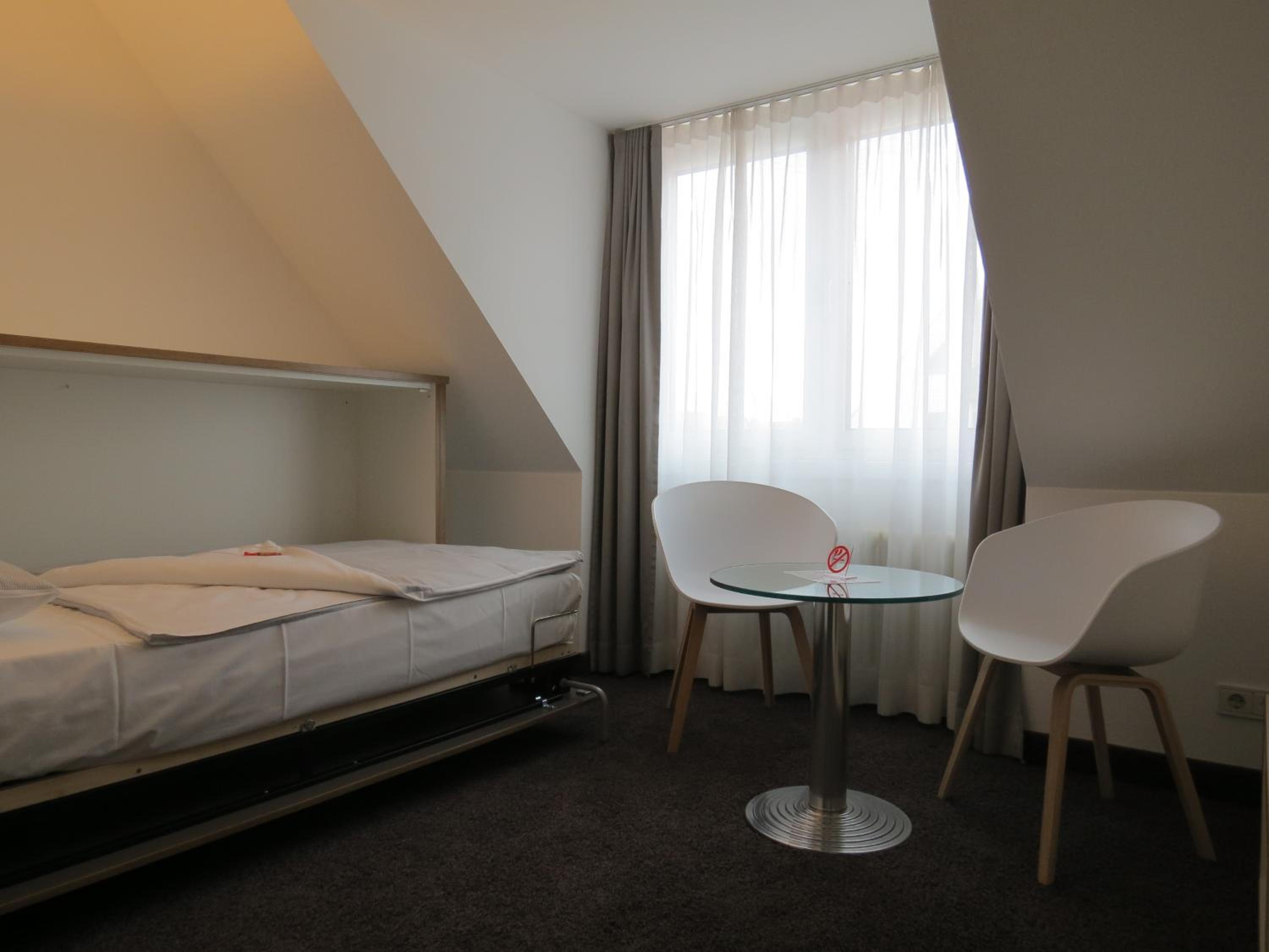 Family Suite, Junior Suite, Comfor Hotel 9/10