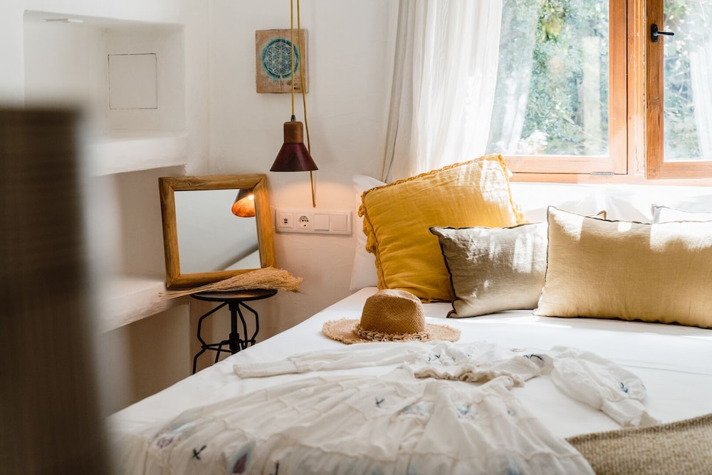 Garden, Bungalow, King Bed, Sofa