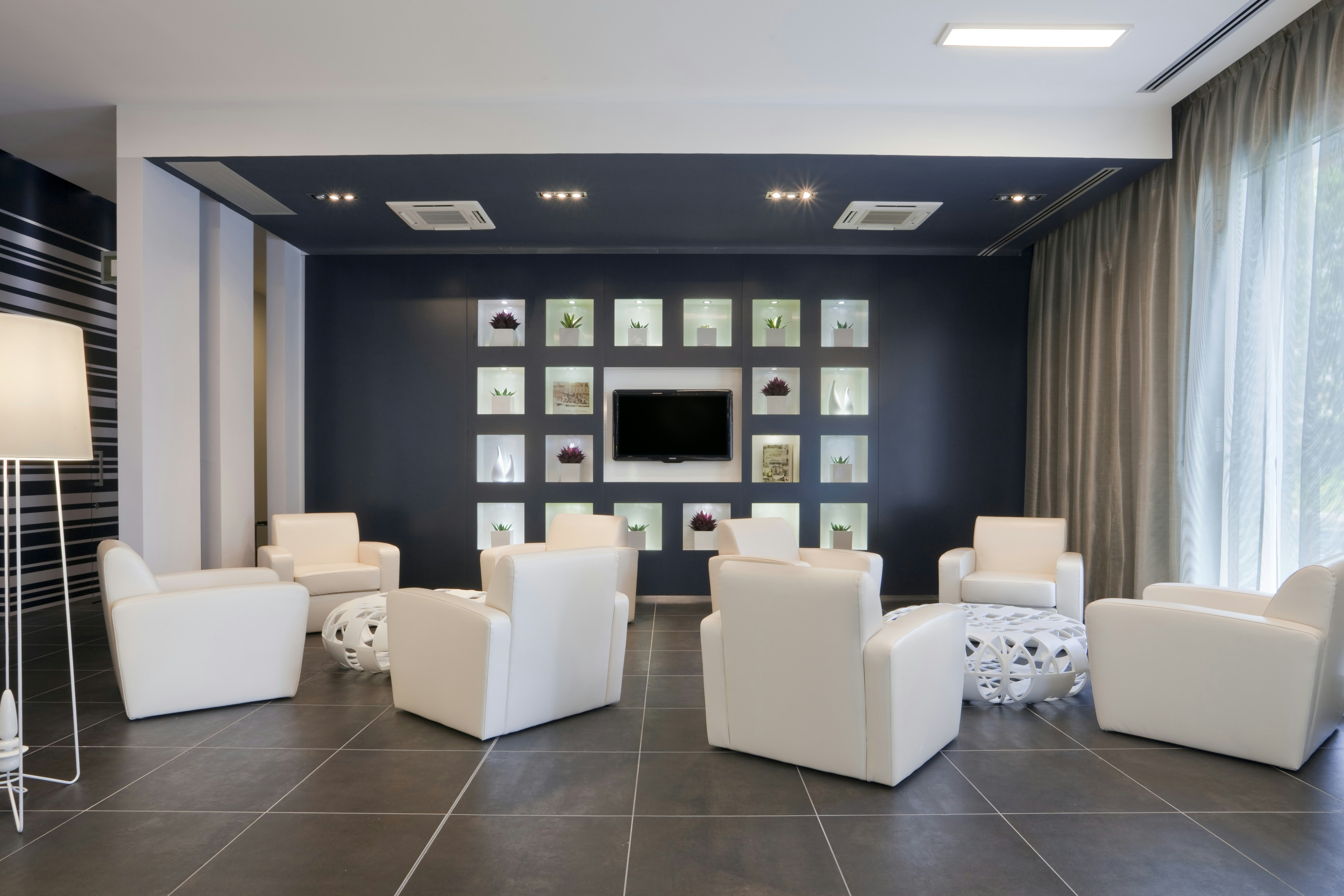 Holiday Inn Milan Nord Zara 40/66