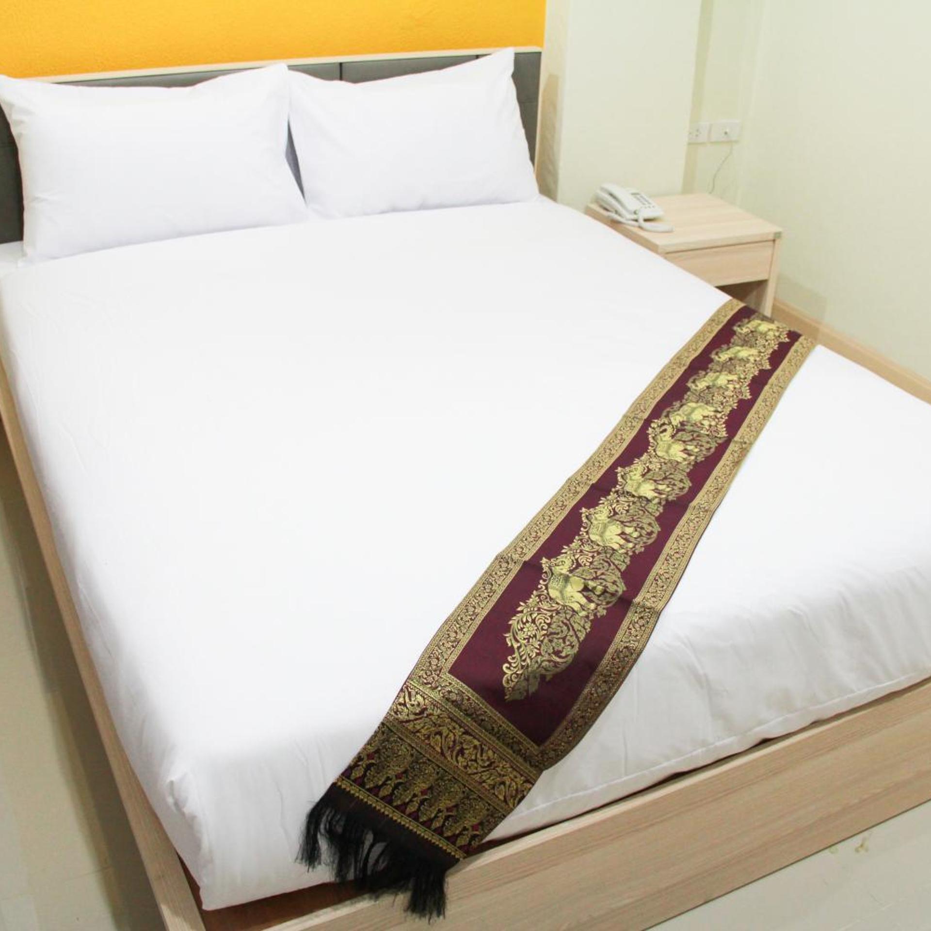 STANDARD, DOUBLE BED