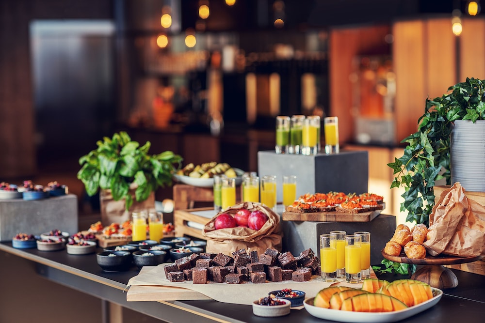 Quality Hotel Grand Larvik 56/73