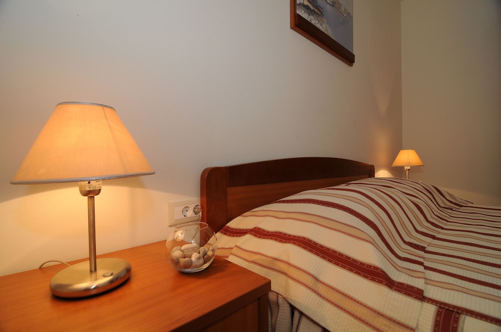 Hotel Rosina 13/34