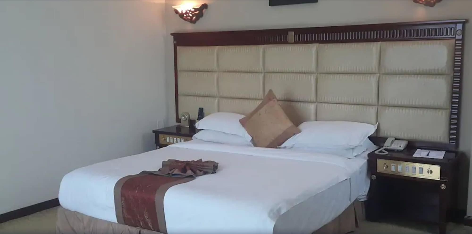 غرفة بزنس بسرير مزدوج بإطلالة على المدينة بغرفة نوم واحدة لذوي الإعاقة، Friendship International Hotel 3/4