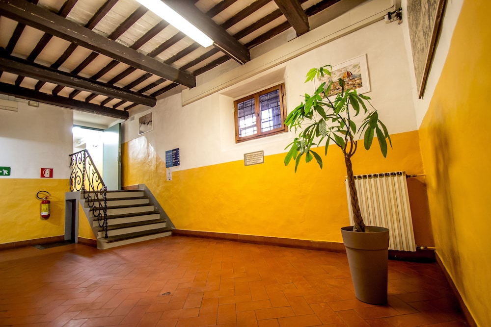 Hostel Santa Monaca 37/50