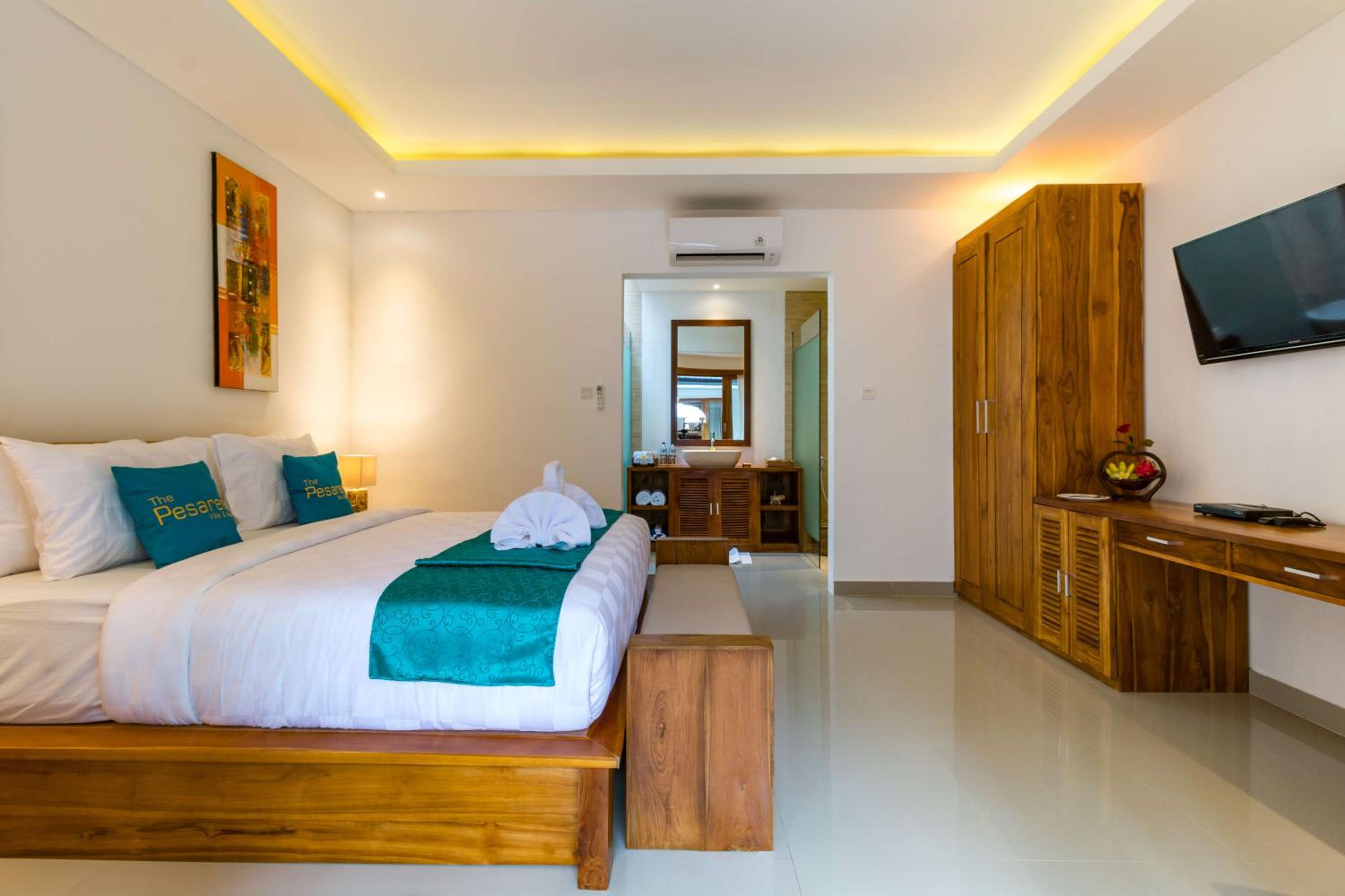 Suite, River View
