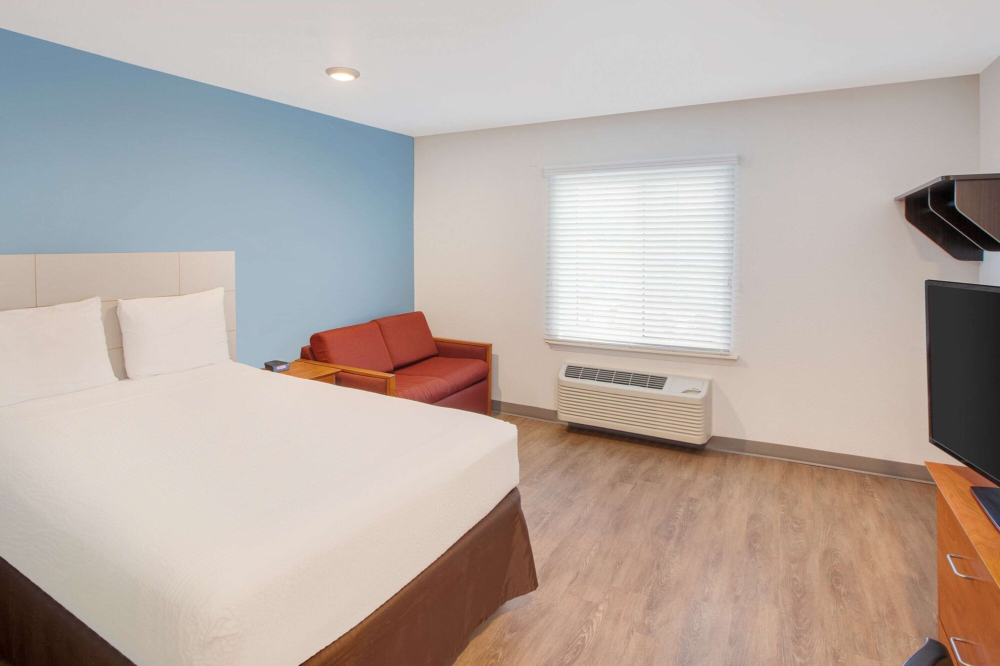 STANDARD, DOUBLE BED, BATHTUB, ACCESSIBLE