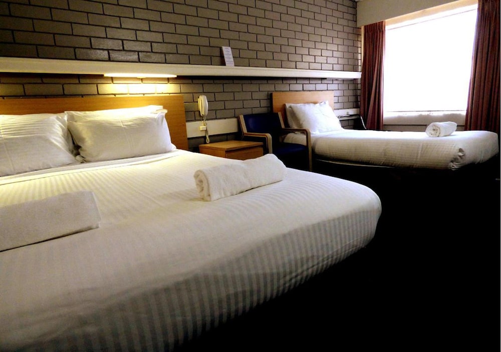 Wanderlight Motor Inn 27/68