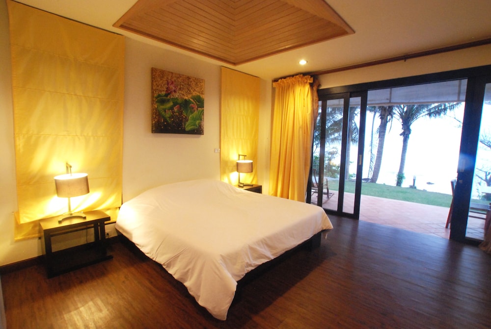 Bansaithong Beach Resort 23/52