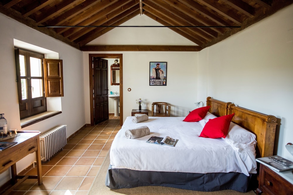 Hotel Cortijo del Marques 7/50