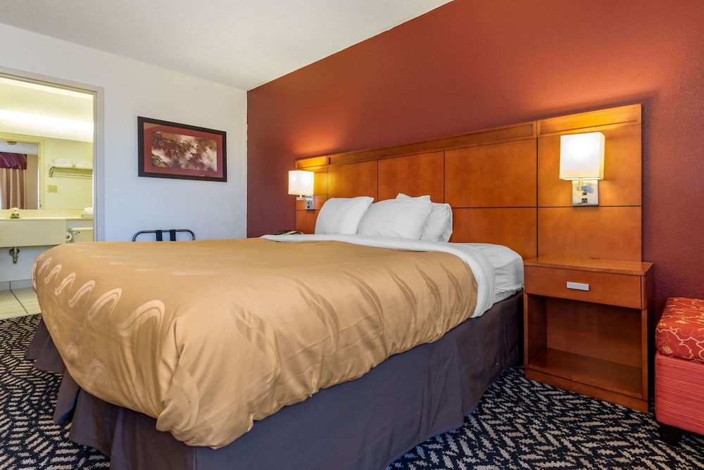 Quality Inn Falconer - Jamestown 6/44