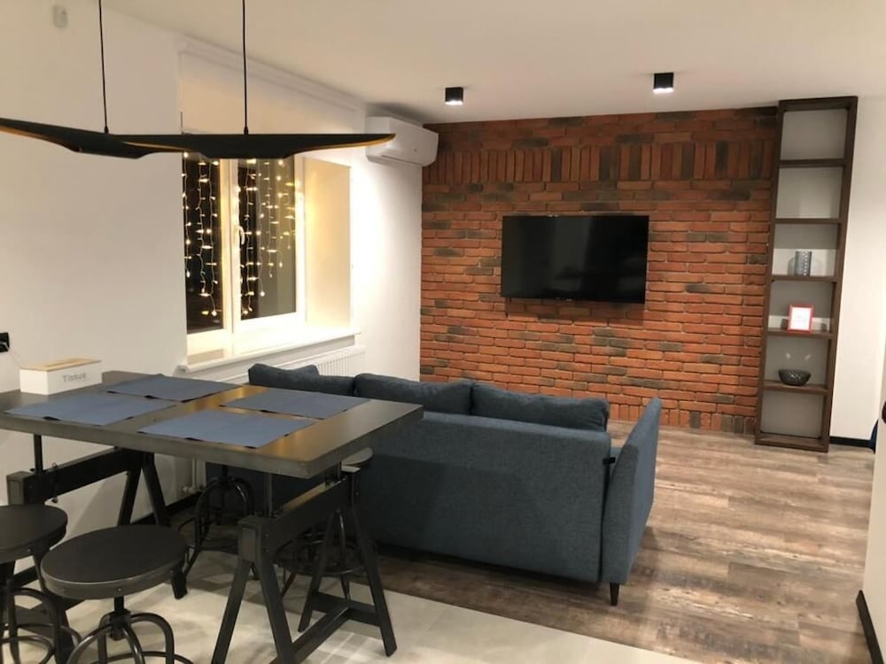 Park Regis Concierge Apartments 34/41