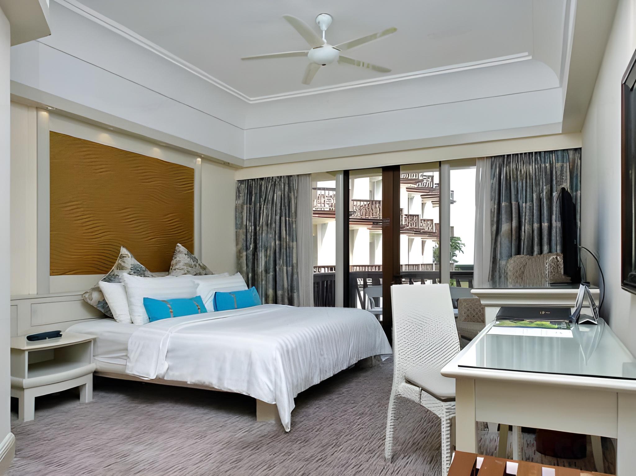 Magellan, Deluxe, Garden View