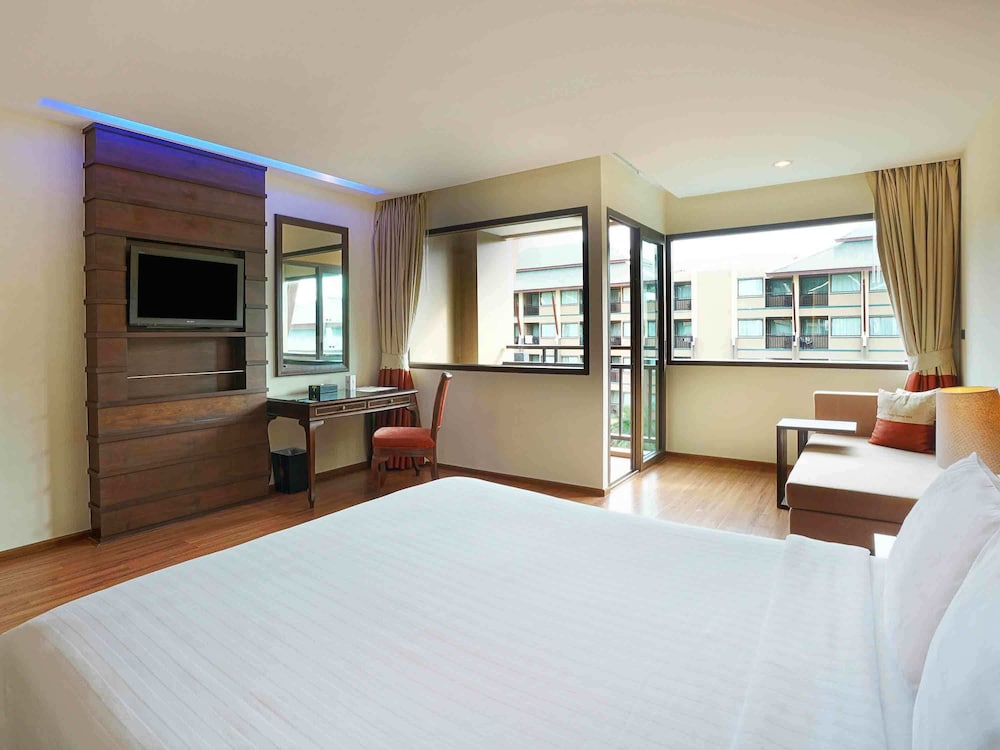 Novotel Phuket Vintage Park 12/60