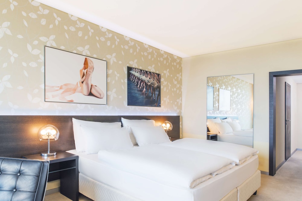 Standard, Double Bed, Xl، Nh Bratislava Gate One 4/7