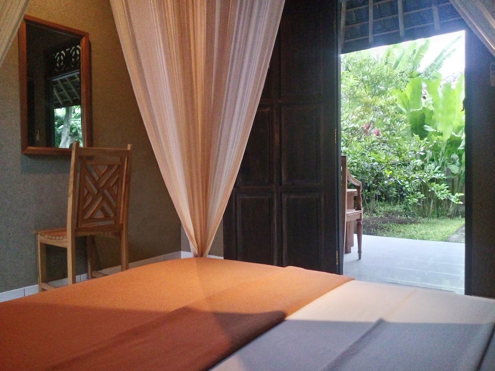 Suka Sari Cottages 34/71