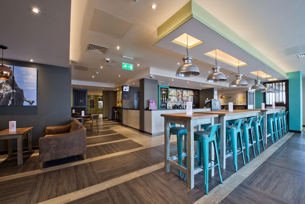 Premier Inn Leeds City Centre (Whitehall Road) Hotel 41/50