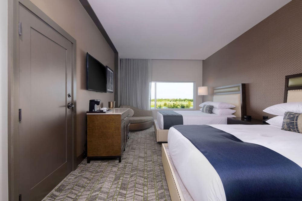 Premium, 2 Queen Beds, Accessible