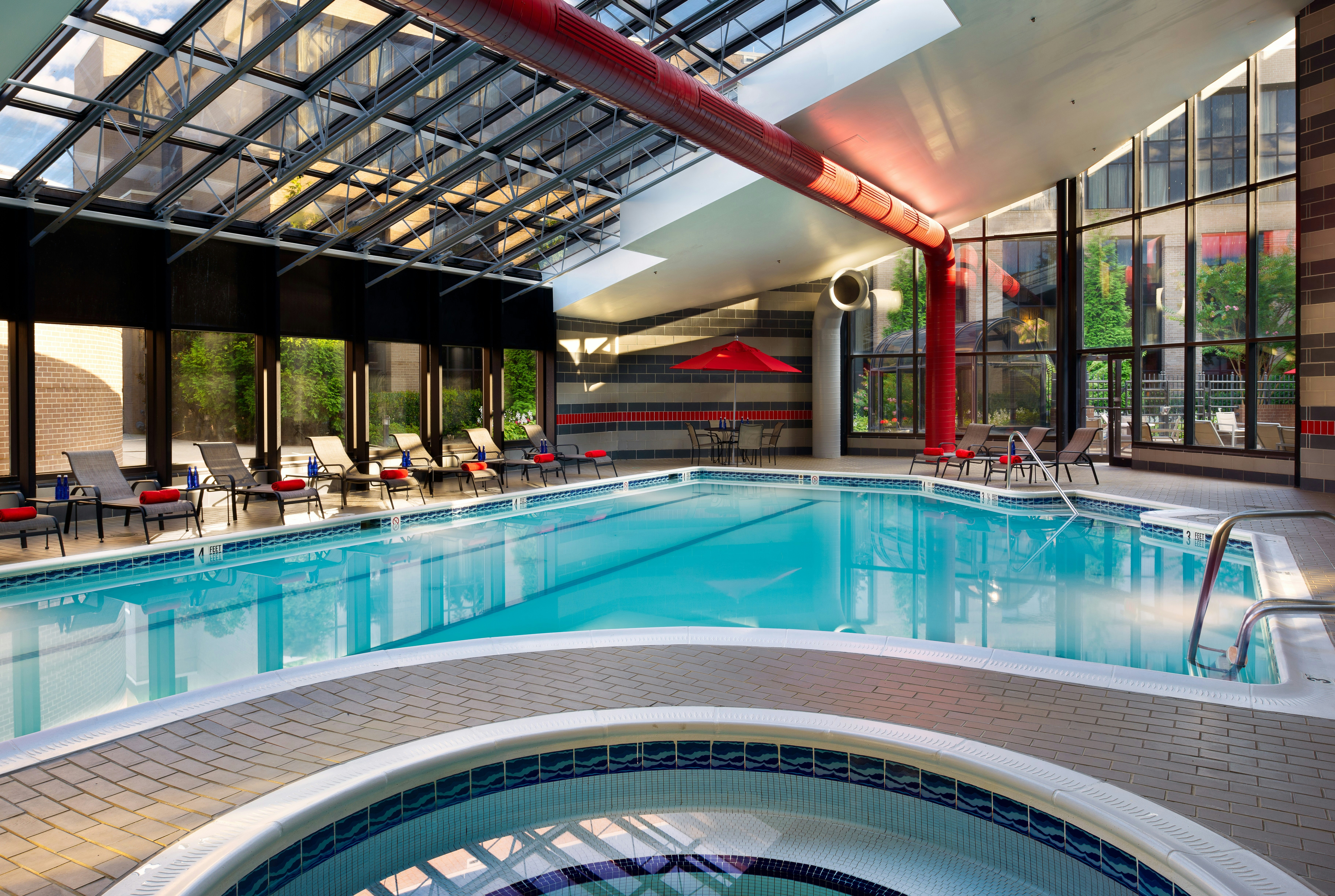 DoubleTree by Hilton Washington Dulles Airport 27/72