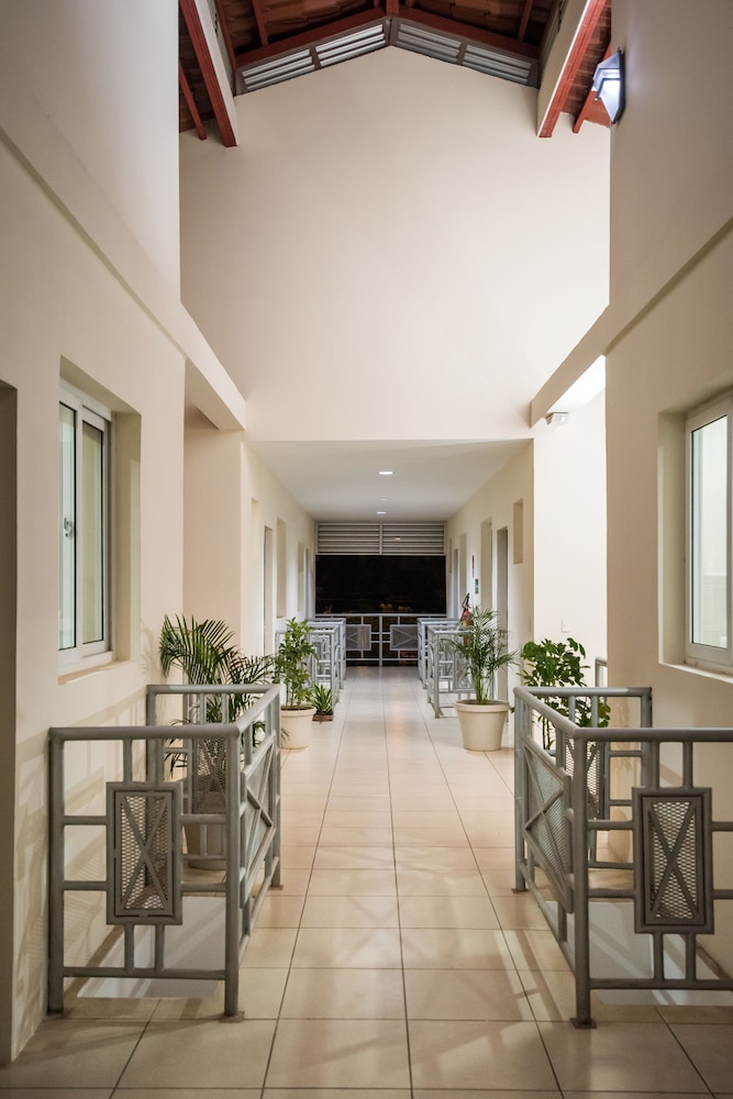 Verona Aparthotel 24/42