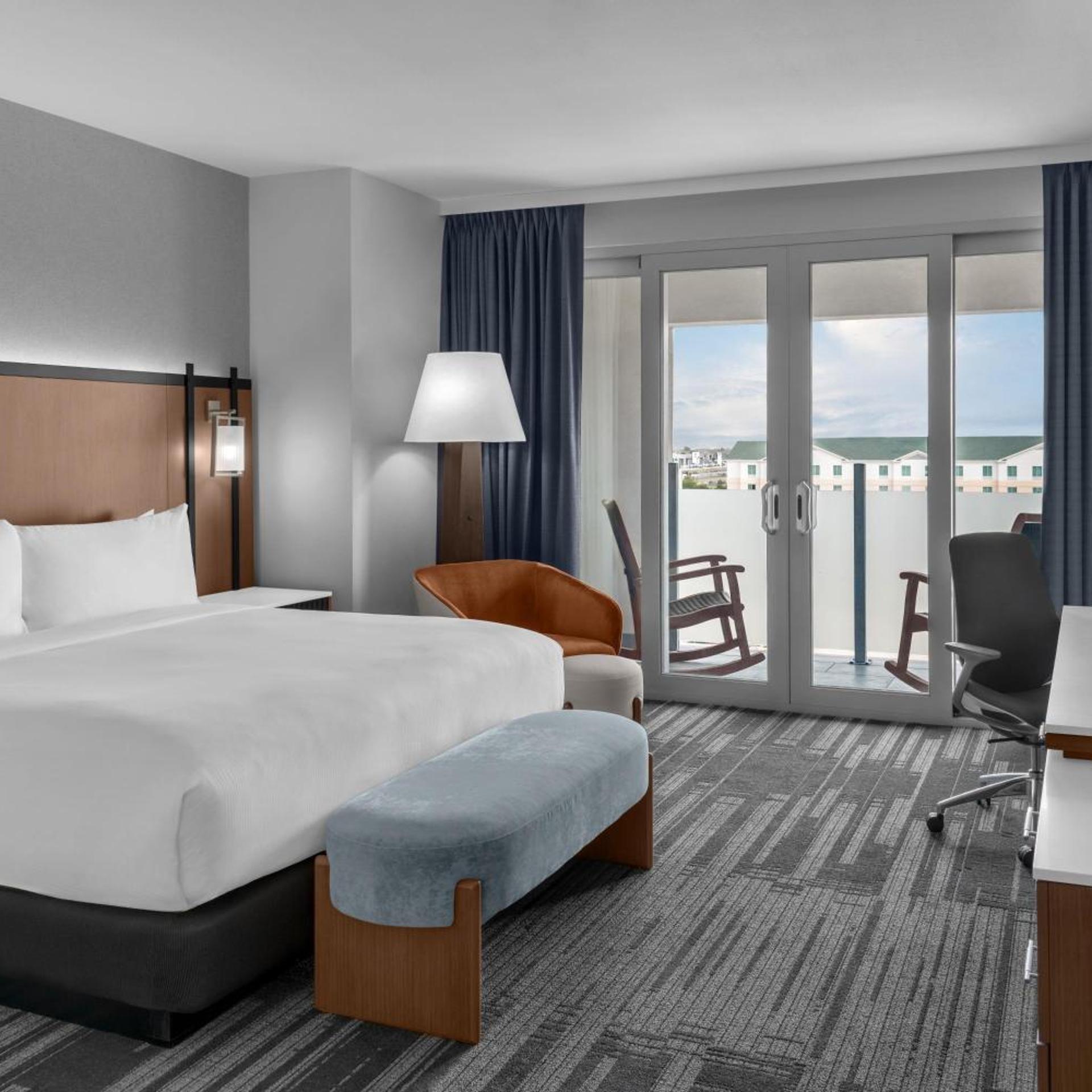 DoubleTree by Hilton Midland West Loop I-250 14/51
