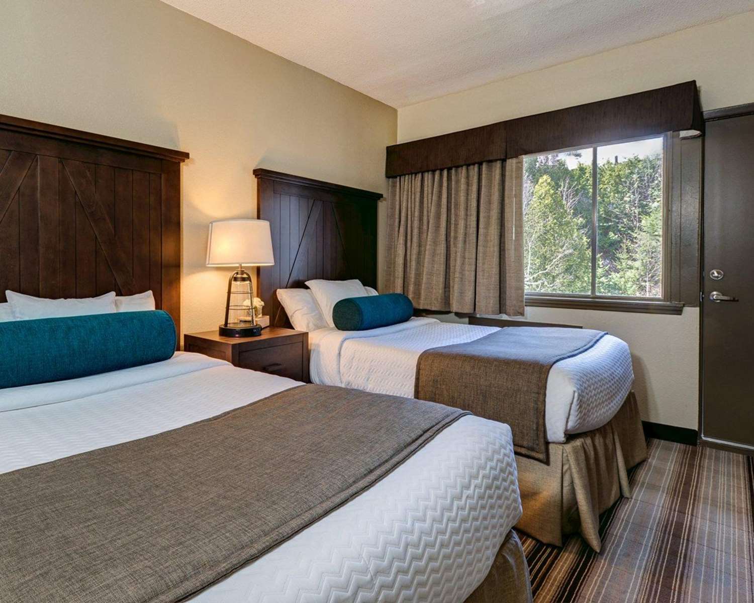 Grand Adirondack Hotel Lake Placid a Tribute Portfolio Hotel 11/23
