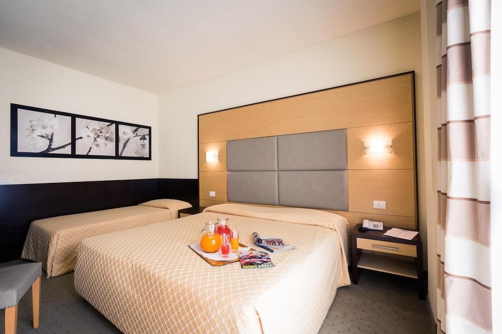 Inn Hotel 16/50