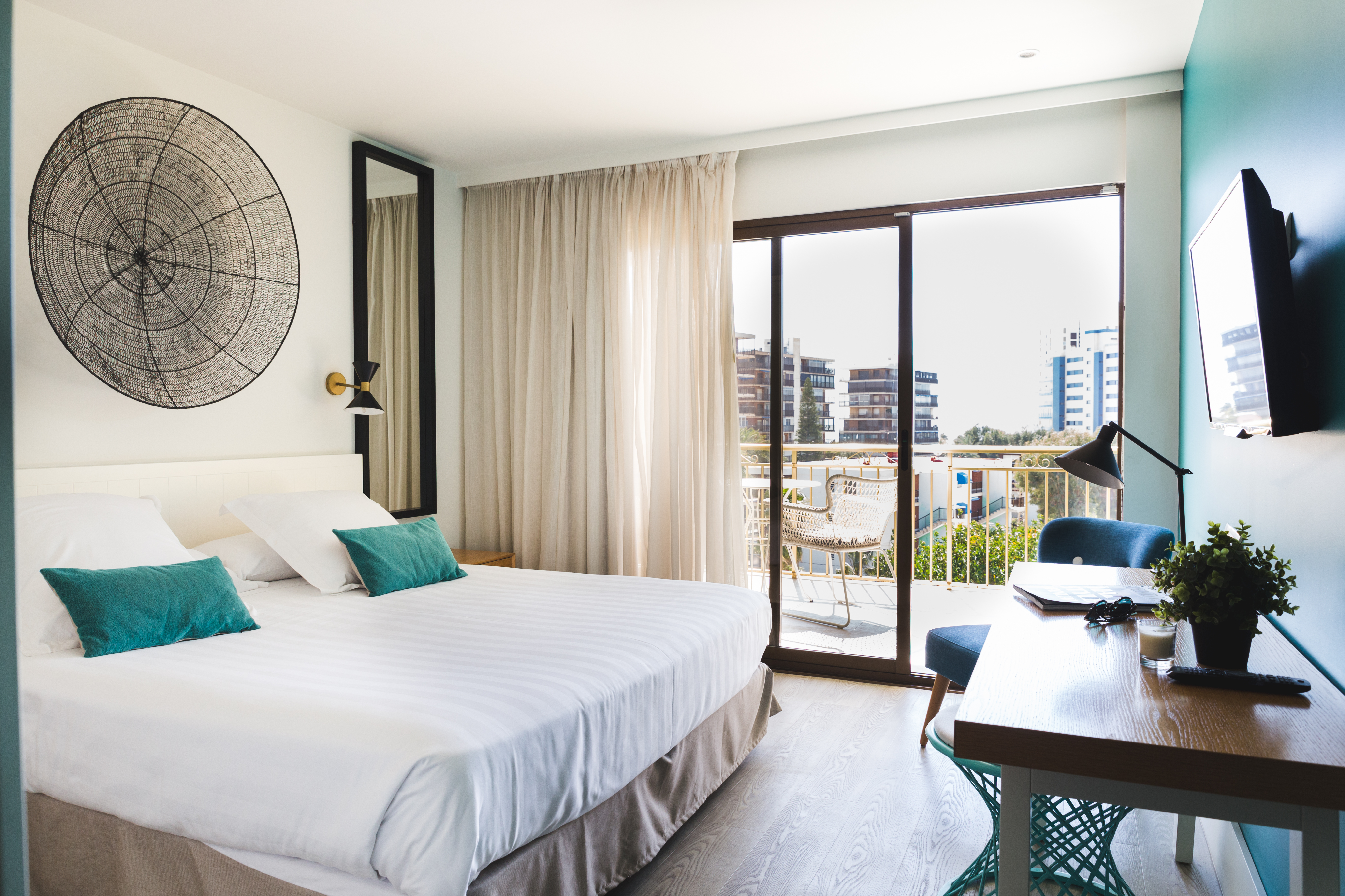 Premium, Double Bed
