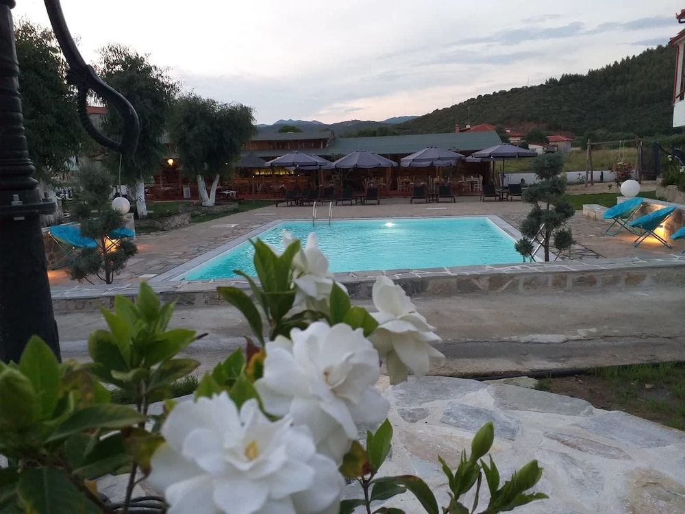 Caretta Village 36/43