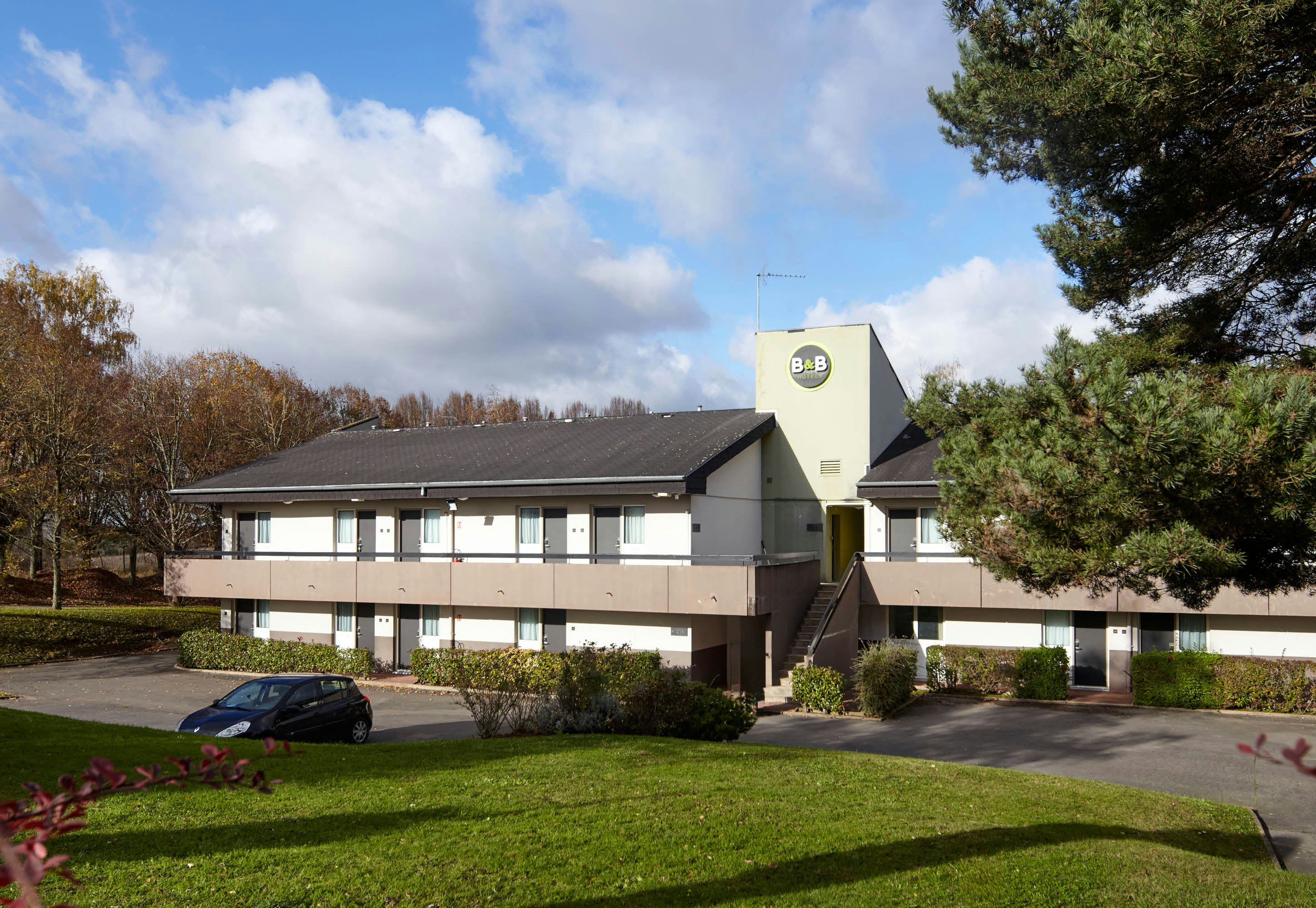 B&B HOTEL Saclay in GIF-SUR-YVETTE