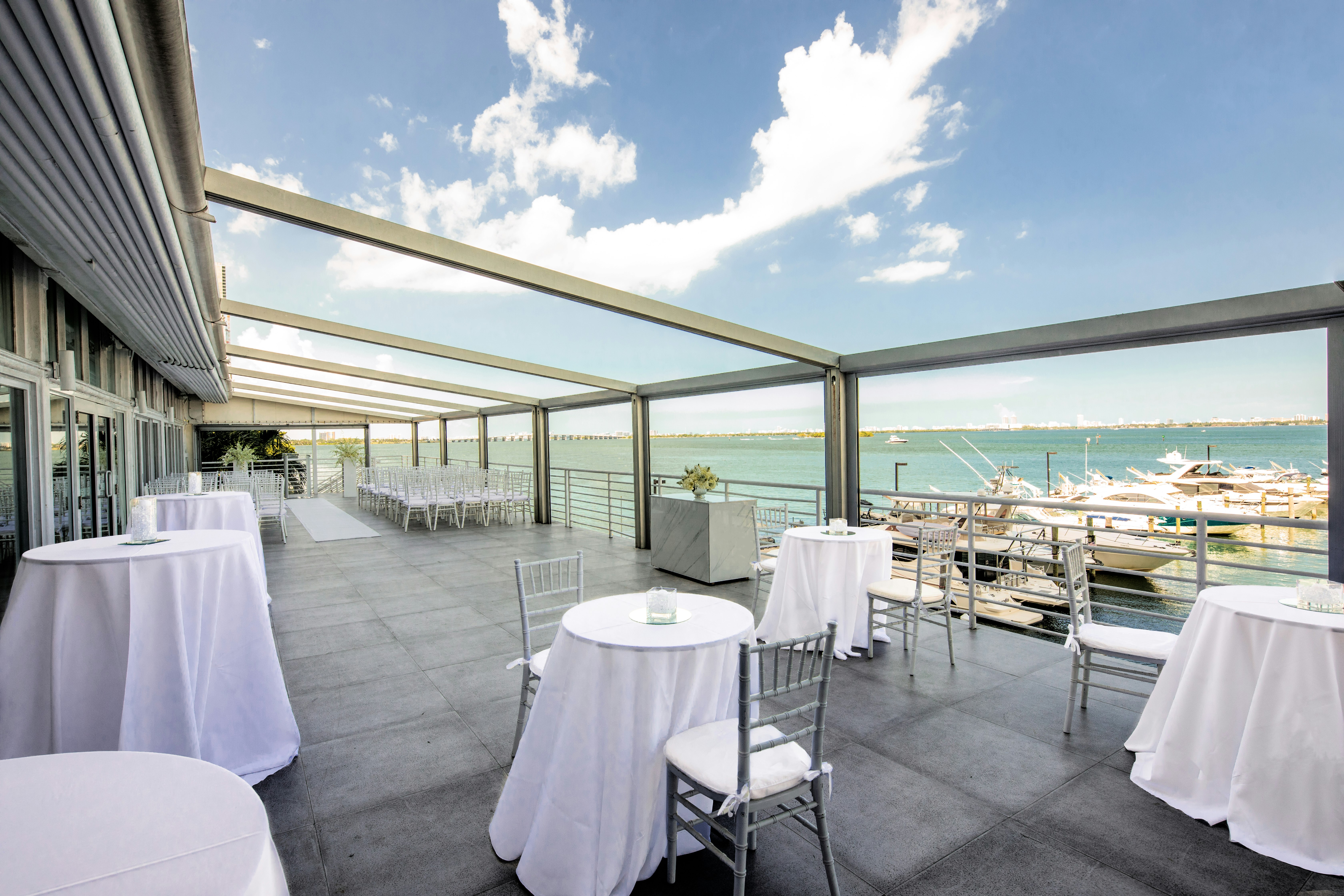 Doubletree By Hilton Grand Hotel Biscayne Bay 53/67