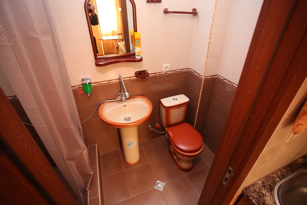 Aparthotel Otin 51/54