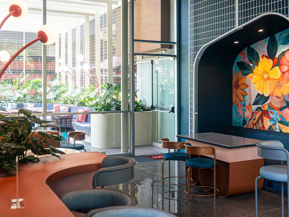 Ibis Medellin 46/67