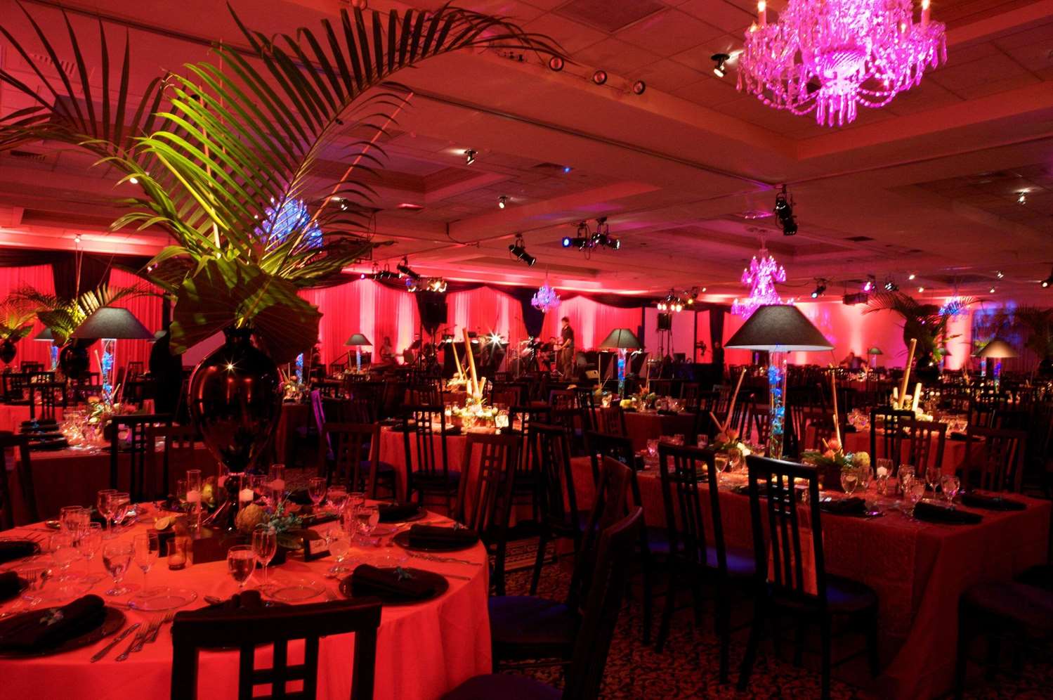 Radisson Hotel and Conference Center Rockford 34/57