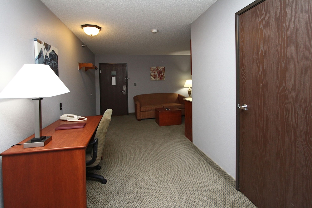 New Victorian Inn Suites Sioux City 22/50