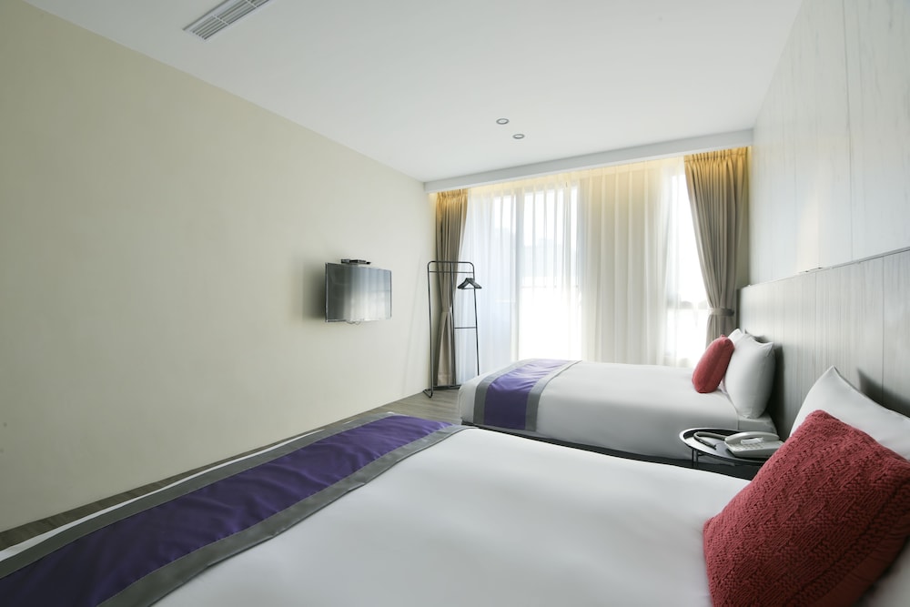 Hotel Hsr Hesper - Taichung 10/54