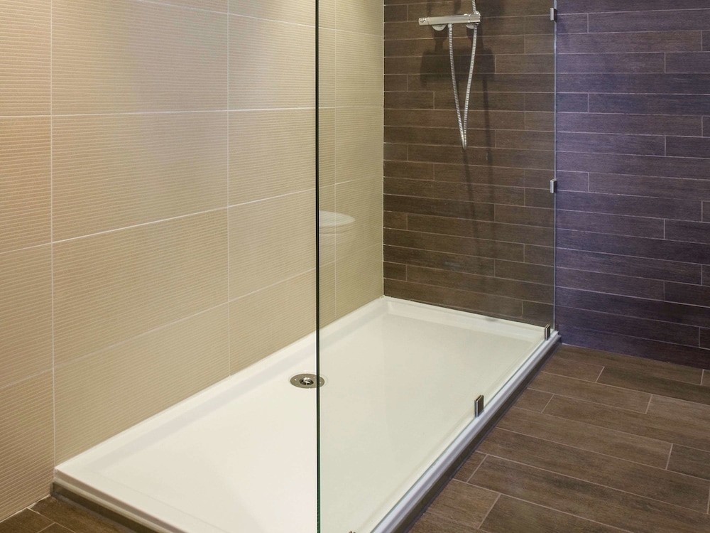 Ibis Styles La Louviere 49/73