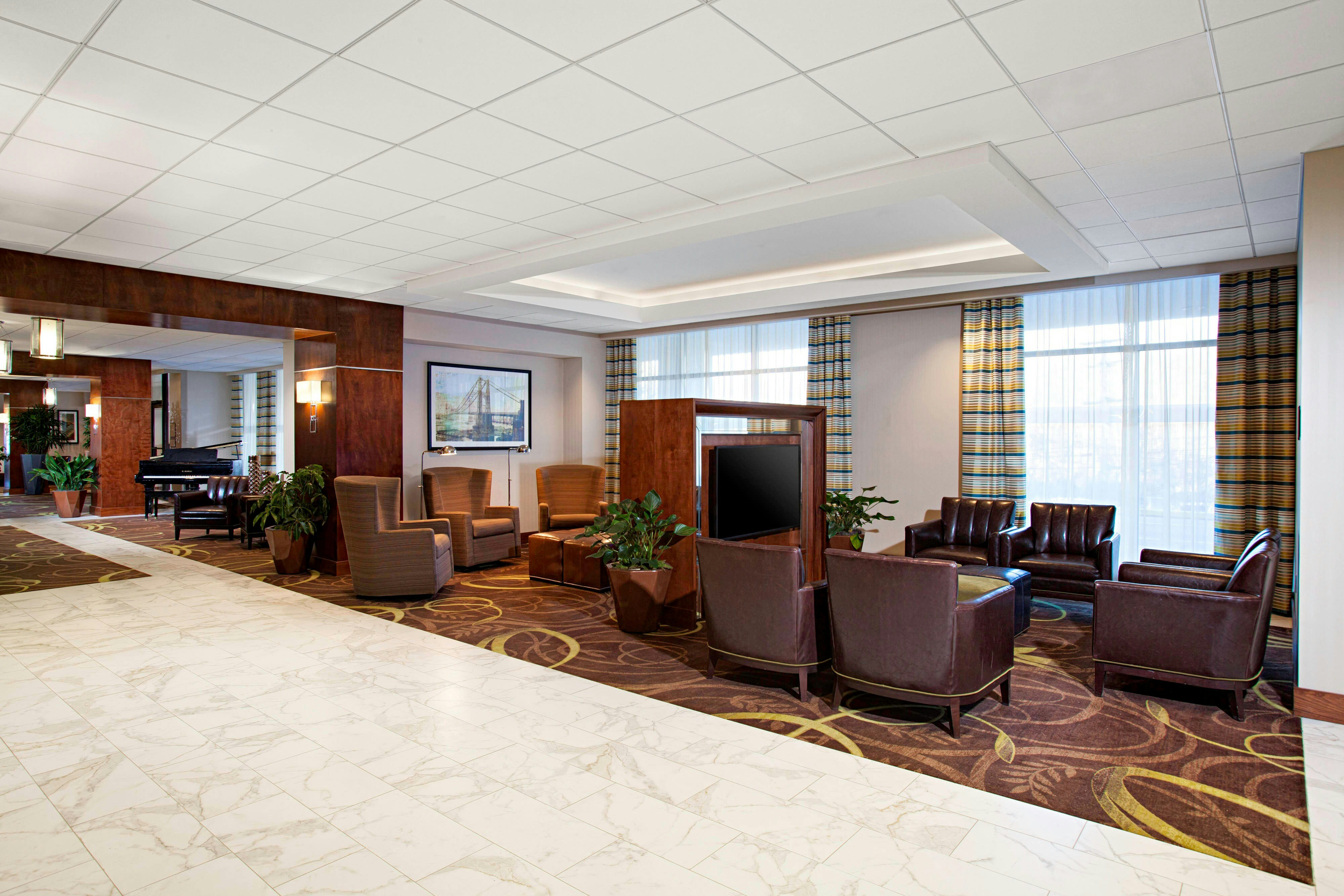 Sheraton Pittsburgh Airport Hotel 7/18