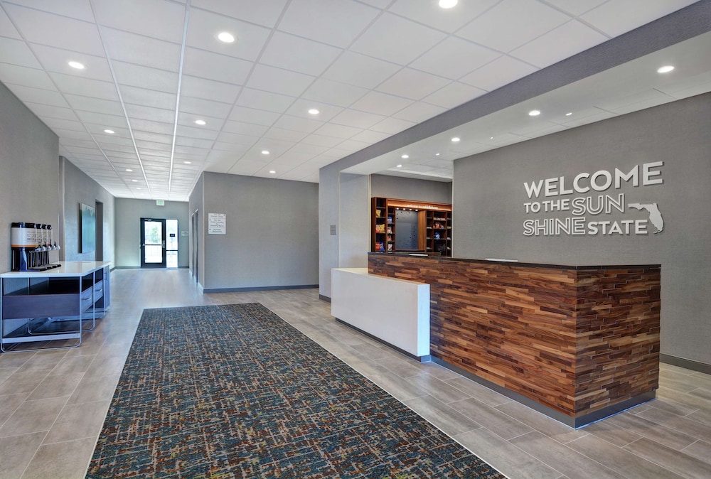Hampton Inn And Suites Middleburg 13/49
