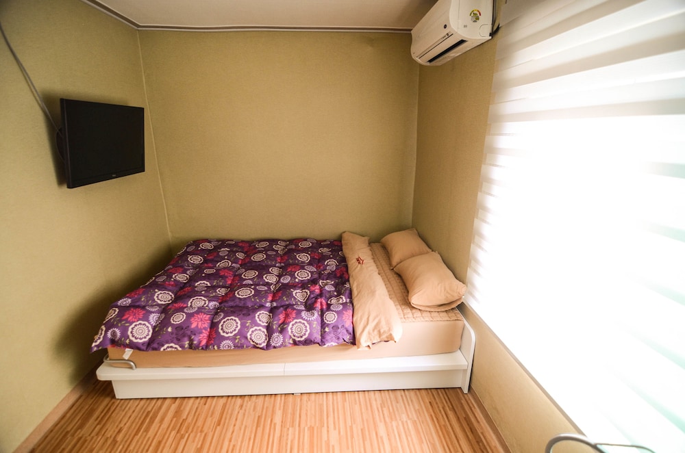 YAKOREA HOSTEL DONGDAEMUN 9/79