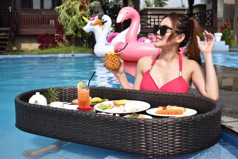 Grand Harvest Resort and Villas 53/75