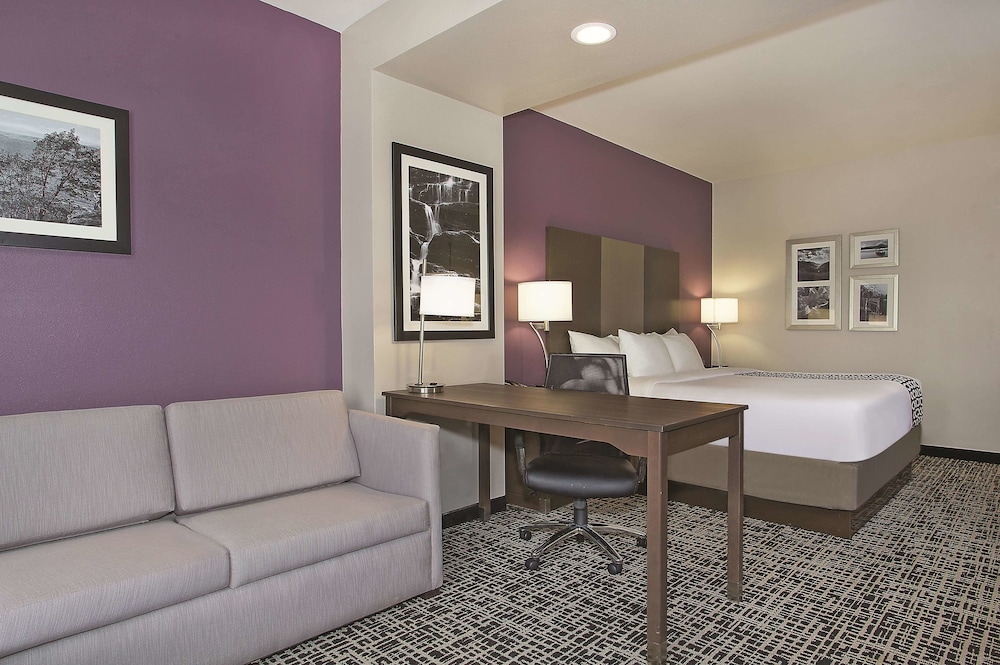 La Quinta Inn & Suites by Wyndham Chattanooga - Lookout Mtn 24/41