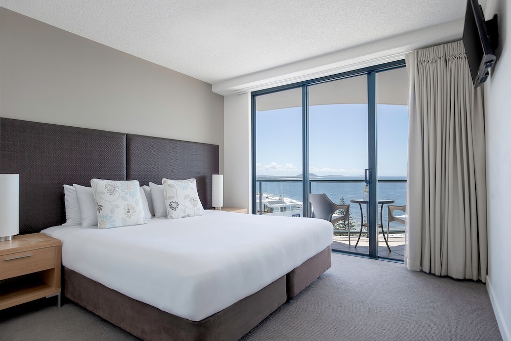 Mantra Mooloolaba Beach 13/72