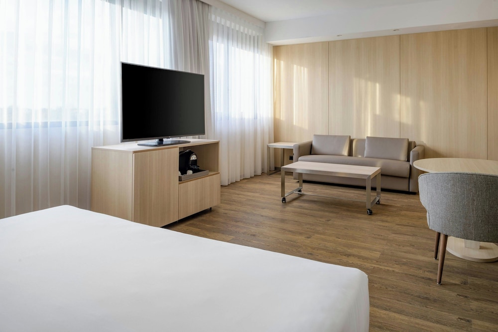 Ac Hotel Pisa By Marriott 57/62