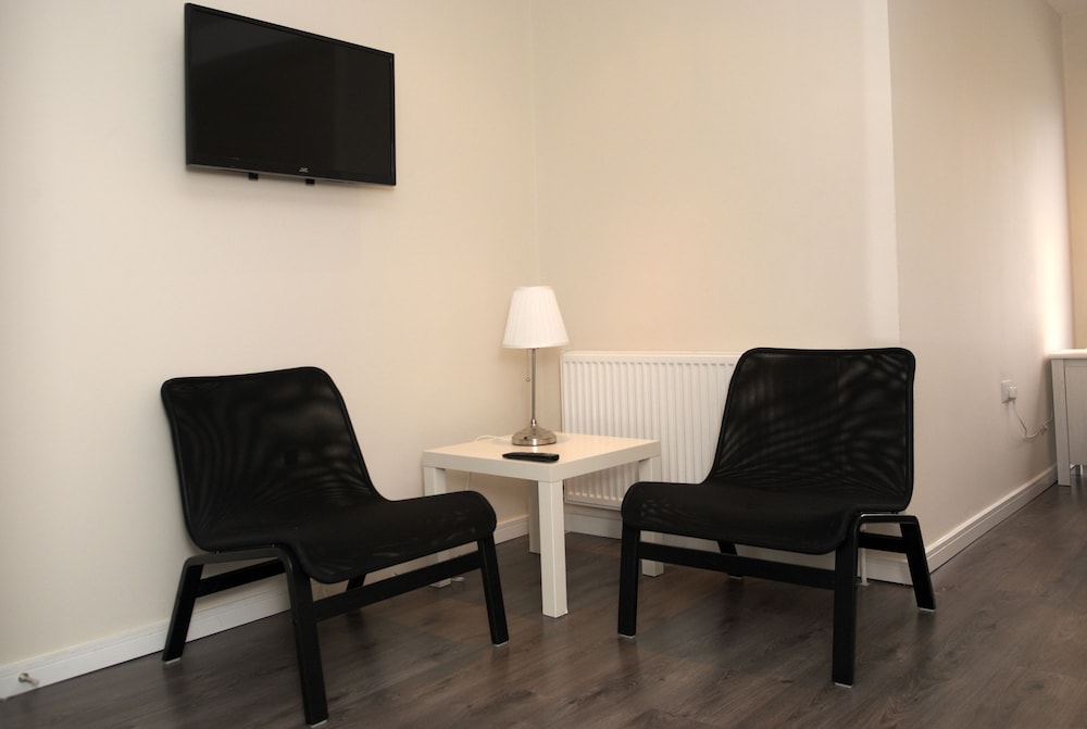 Guest House London 16/27