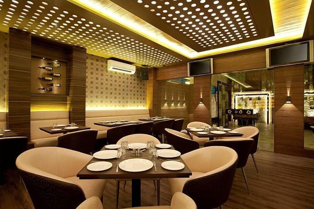 Hotel Plaza 32/37