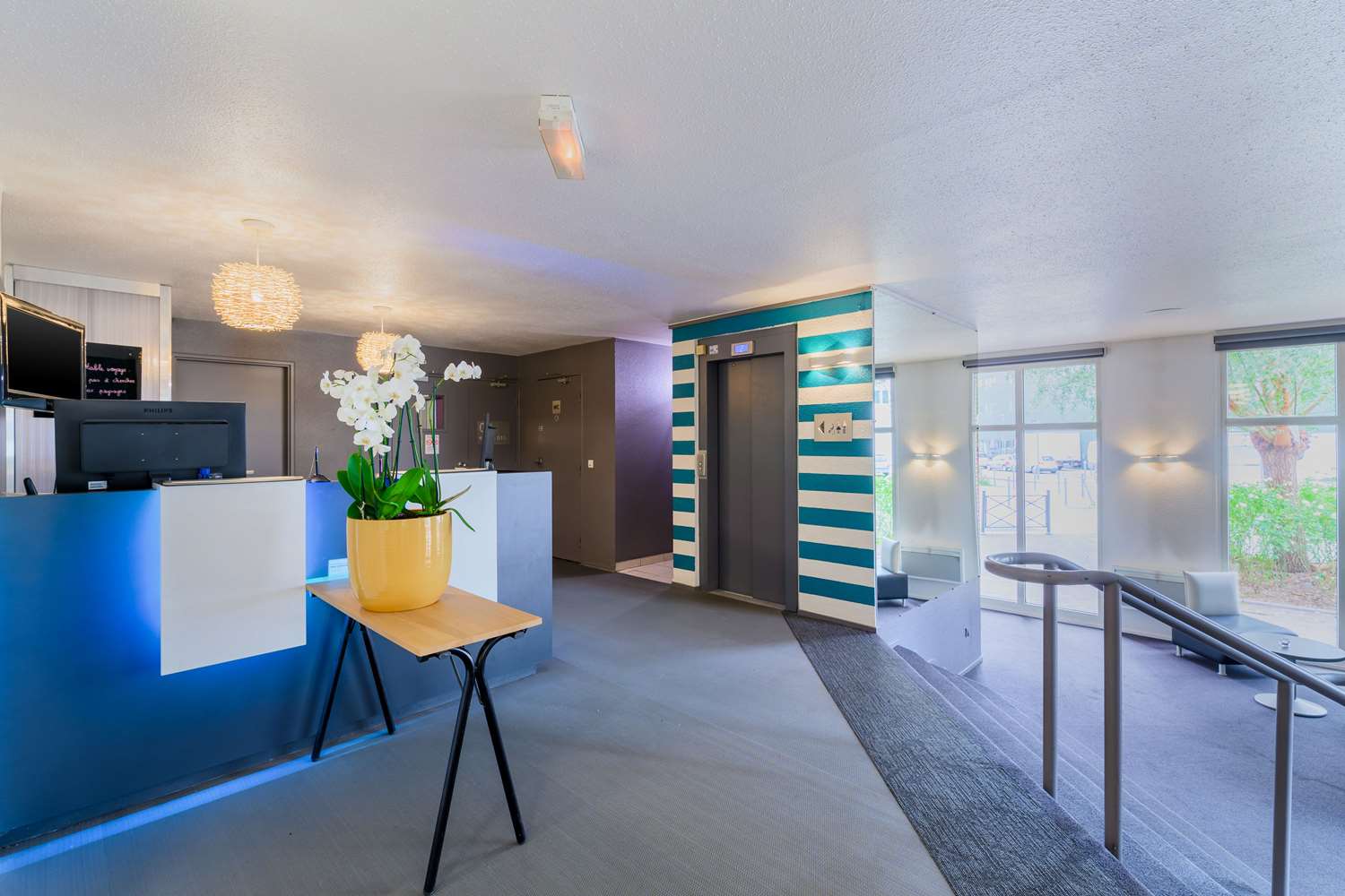 lobby