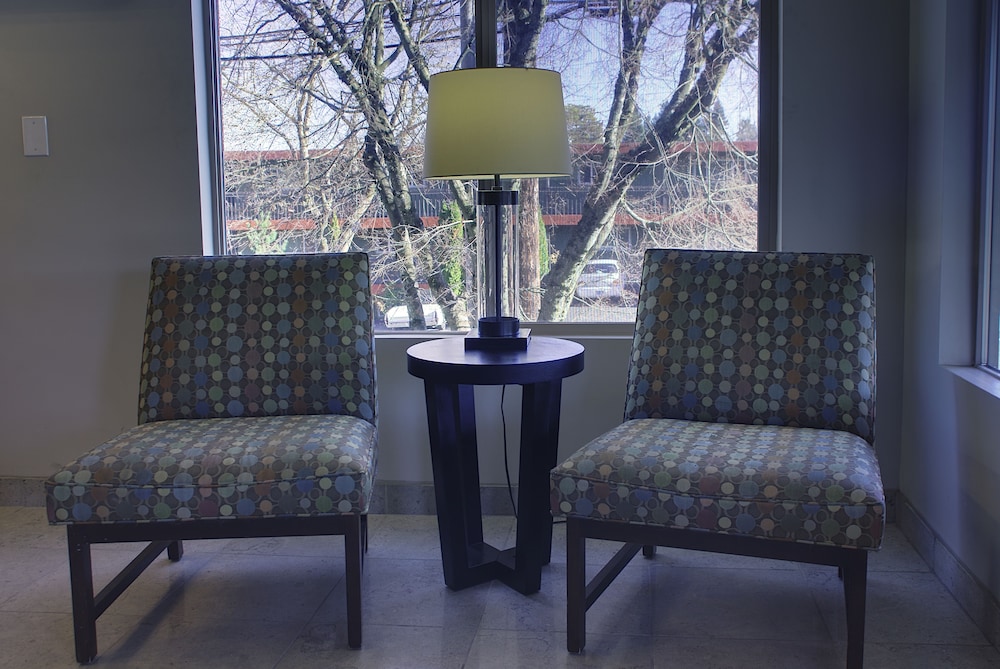 Aladdin Inn Suites 32/41